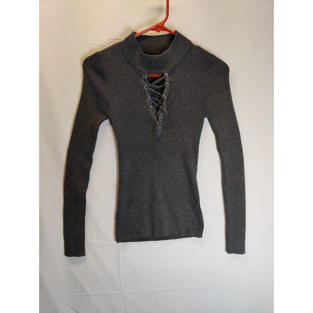 Yoki Women's Sweater Gray Long Sleeve Sz M Lightweight Comfort Casual